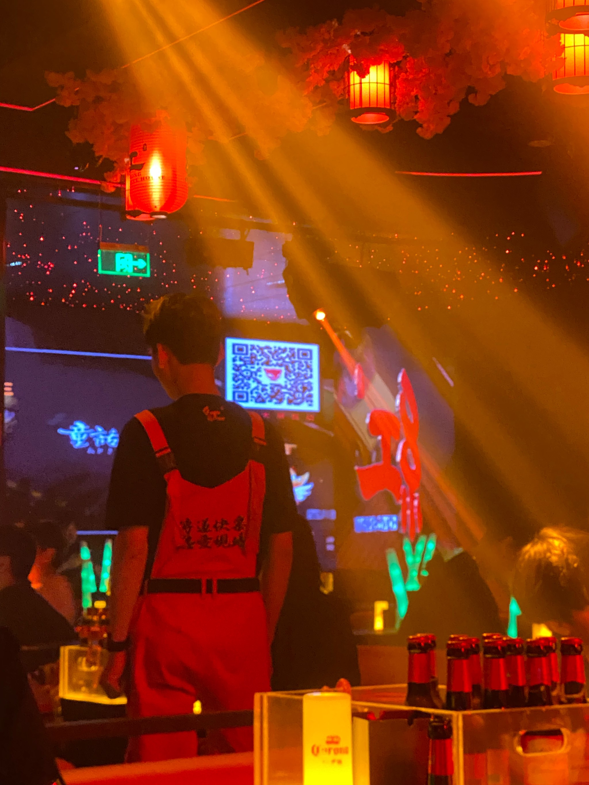 咸宁商务ktv划算吗性价比分析-崇阳县ktv预订